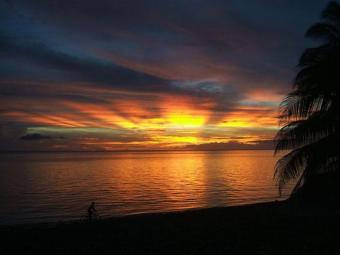 sunsets and hotsprings on ocean Mambajao