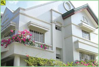 Cathedral Heights Townhouse Quezon City