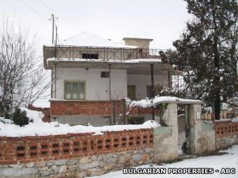 house in Elhovo area Elhovo Area
