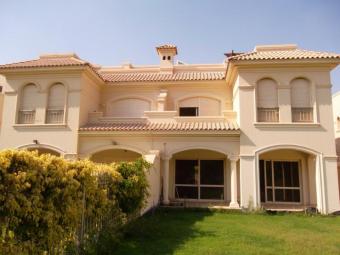 Townhouse for Rent Compound 3 Pa New Cairo