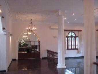 $2500/month�Very nice villa Hcmc