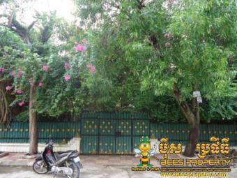 COOL VILLA FOR RENT LOCATED TOUL Phnom Penh