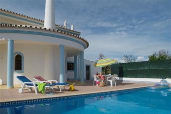 FOR RENTAL VILLA ALBUFEIRA Albufeira Gal�