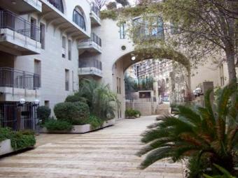luxury pesach rental!!! mamila Jerusalem