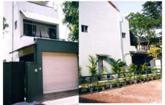 Bare land & Studio typed house Nugegoda