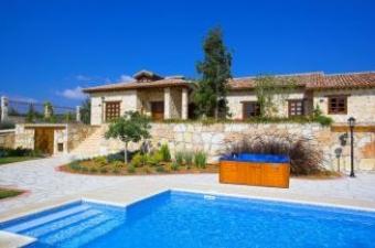 Terra Sotheby`s-Sterling Carob Limassol
