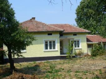rural property Dobromirka