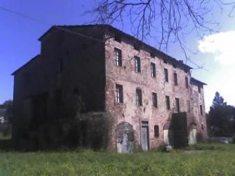 Farmhouse close to Lucca and Mon Lucca Sorroundings