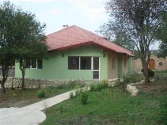 Elegant Traditional Home! Varna