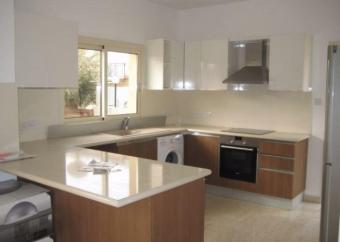 5 Bed House For Rent in Limassol Limassol
