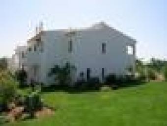 new 2 bed on golf fairway Portimao