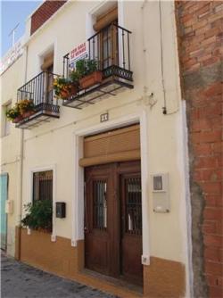 Lovely townhouse well maintained Vall De Ebo
