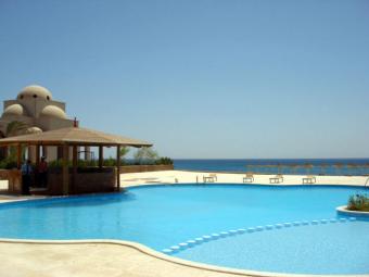 Palm Beach SeaView Apartment Sahl Hashish