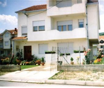 **** HOUSE = Exclusive Price**** Strumica