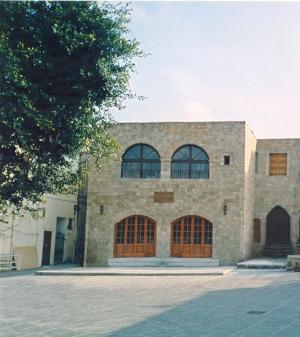 BUILDING IN THE MEDIEVAL TOWN Rhodes