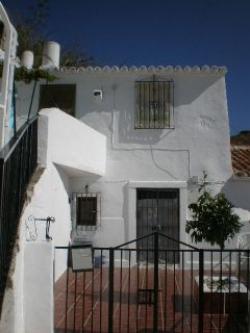 2 bed house Benamargosa Malaga