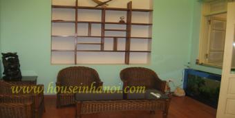 2 Bedrooms house in Au Co str Ha Noi