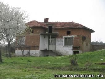 house in Elhovo area Elhovo Area