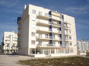 JARDINS DE LOUL�: 2 bed apts Algarve