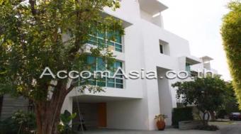 HOUSE WITH PRIVATE POOL ,SATHORN Bangkok