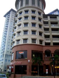 Casa Tropicana Condominum for sa Klang