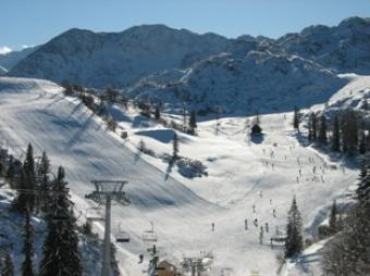 Mountain huts to sell Valica