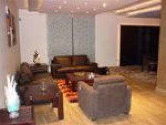 five stars furnished apartment Abdoun
