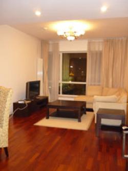 High floor,nice 2+1 br apartment Beijing