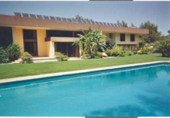 VILLA  30 kms from LISBON Cascais