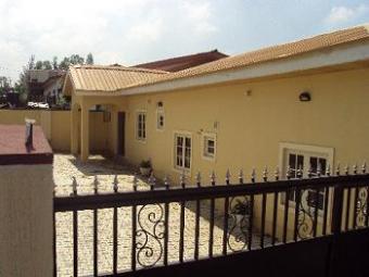 4 Br Bungalow for sale, maitama Abuja