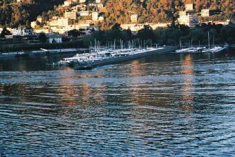 Apartment 4 Room Front lake view Como