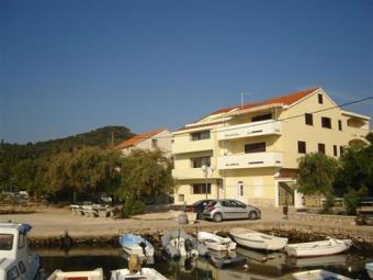 Appartment Croatia island Ugljan Ugljan, Zadar