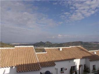 Attractive semi-detached villa Pedreguer