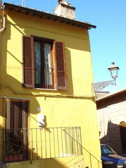 Charming house outside of Rome Civita Castellana