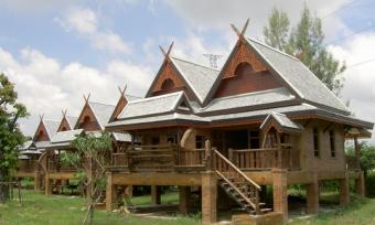 Resort for Sale 10 Rai TH95 Mil. Chiang Mai