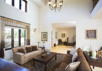Terra Sotheby`s-Oak Junior Limassol
