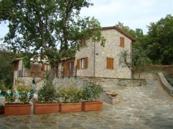 Fantastic Villa for Holiday Rent Tuoro Sul Trasimeno