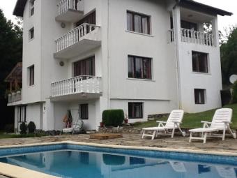 Villa Apriltsi Apriltsi