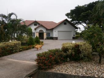 House  in Chiang Rai Golf Course Chiang Rai