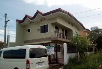 House Lamac Lamac
