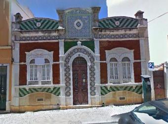 Traditional House Faro Faro