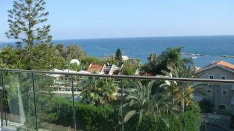 Apartment / Flat Limassol Limassol