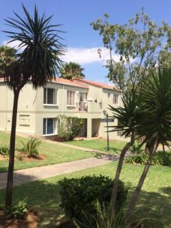 Apartment / Flat ROODEPOORT Roodepoort