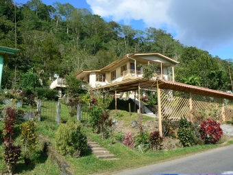 House turrialba Turrialba