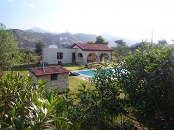 Country House in Arakapas Limassol