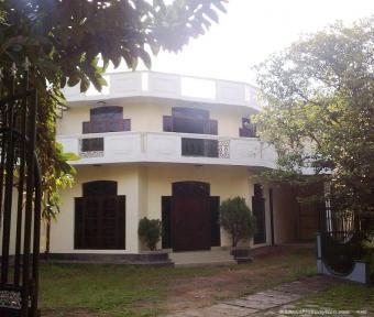 House at Kiribathgoda Town Kiribathgoda