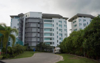 Condo s Wong Amat Wong Amat 