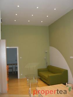 PERFECT FOR UNDERGRADUADES Budapest