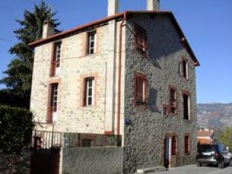 BUILDING TO BE RESTORED Vernet-les-bains