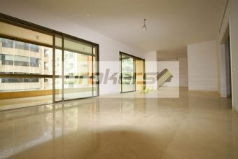 Elegeant & Spacious Beirut